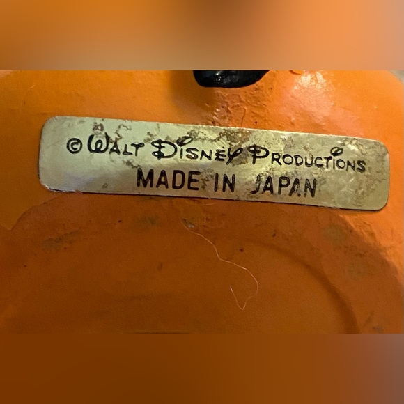 Walt Disney Productions Pluto vintage coin bank in orange - Picture 7 of 9